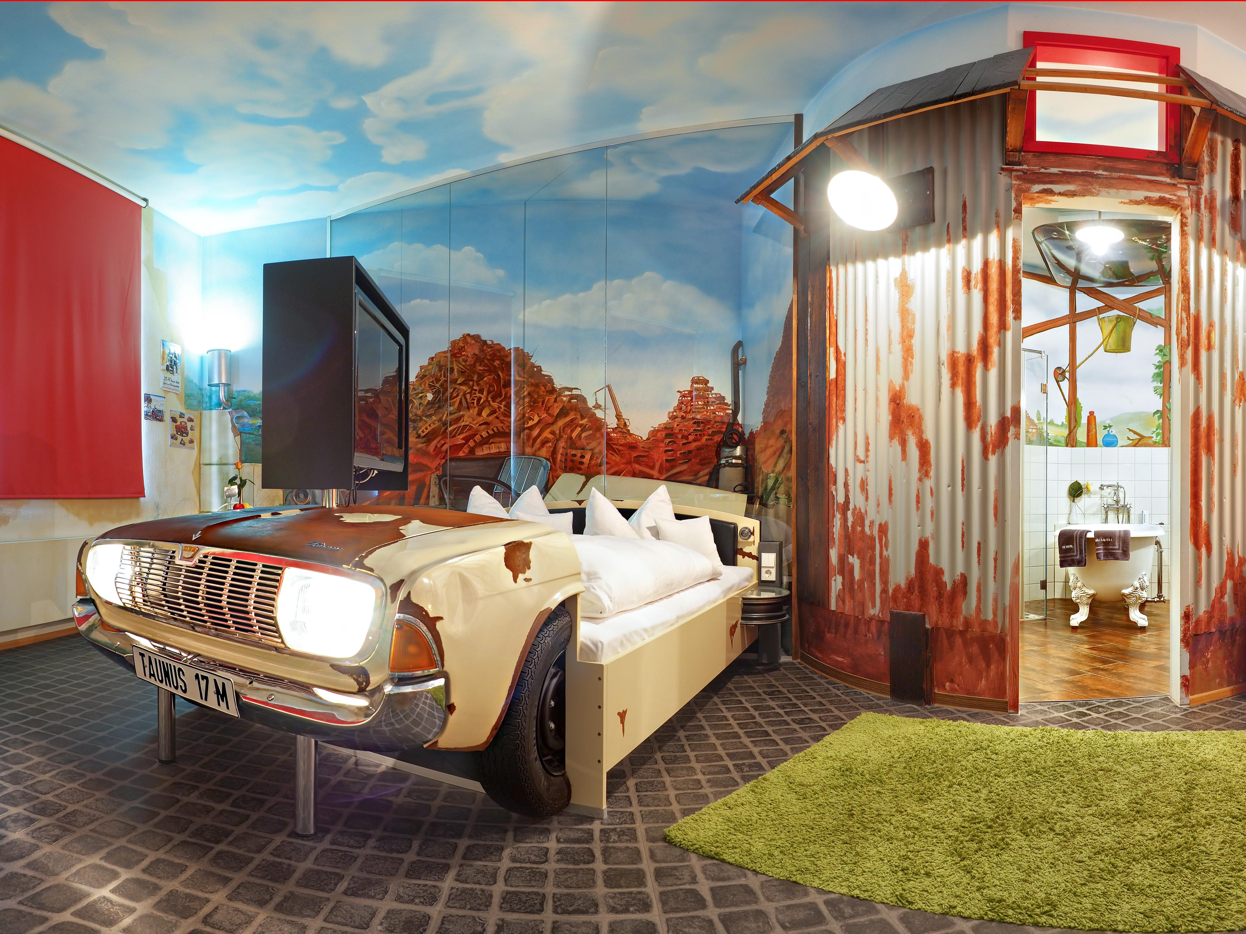 V8 Hotel Classic Motorworld Region Stuttgart Boblingen Bagian luar foto